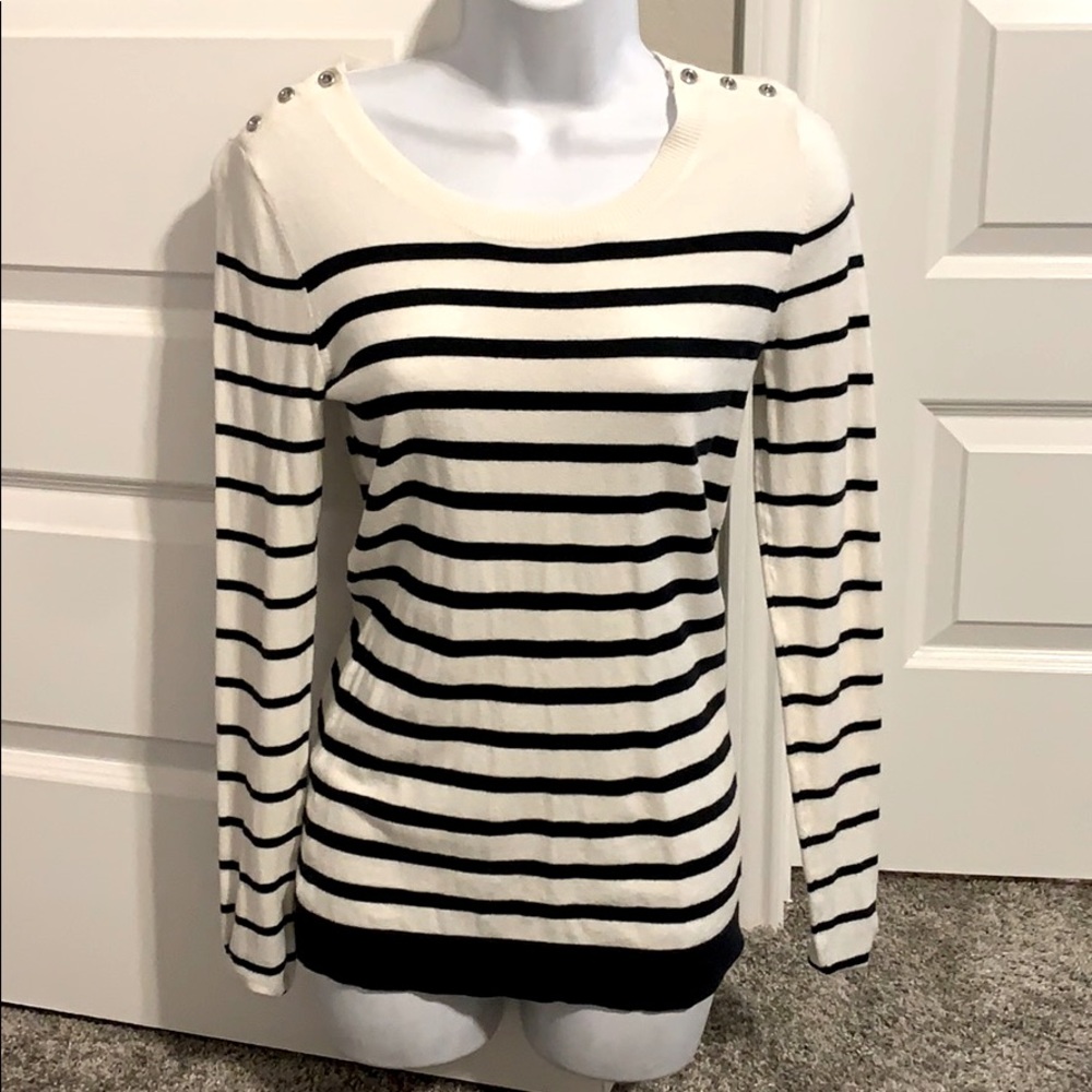 Banana Republic stopped sweat shirt